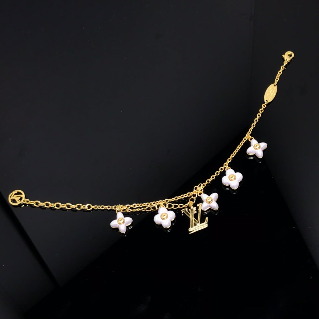 [⭐Lioran]LOGO 6 MOTIF STAR AND SUN GOLD BRACELET