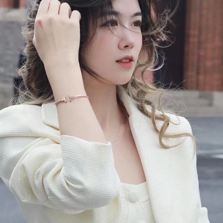[Lioran]T PINK GOLD PINK DIAMOND BRACELET