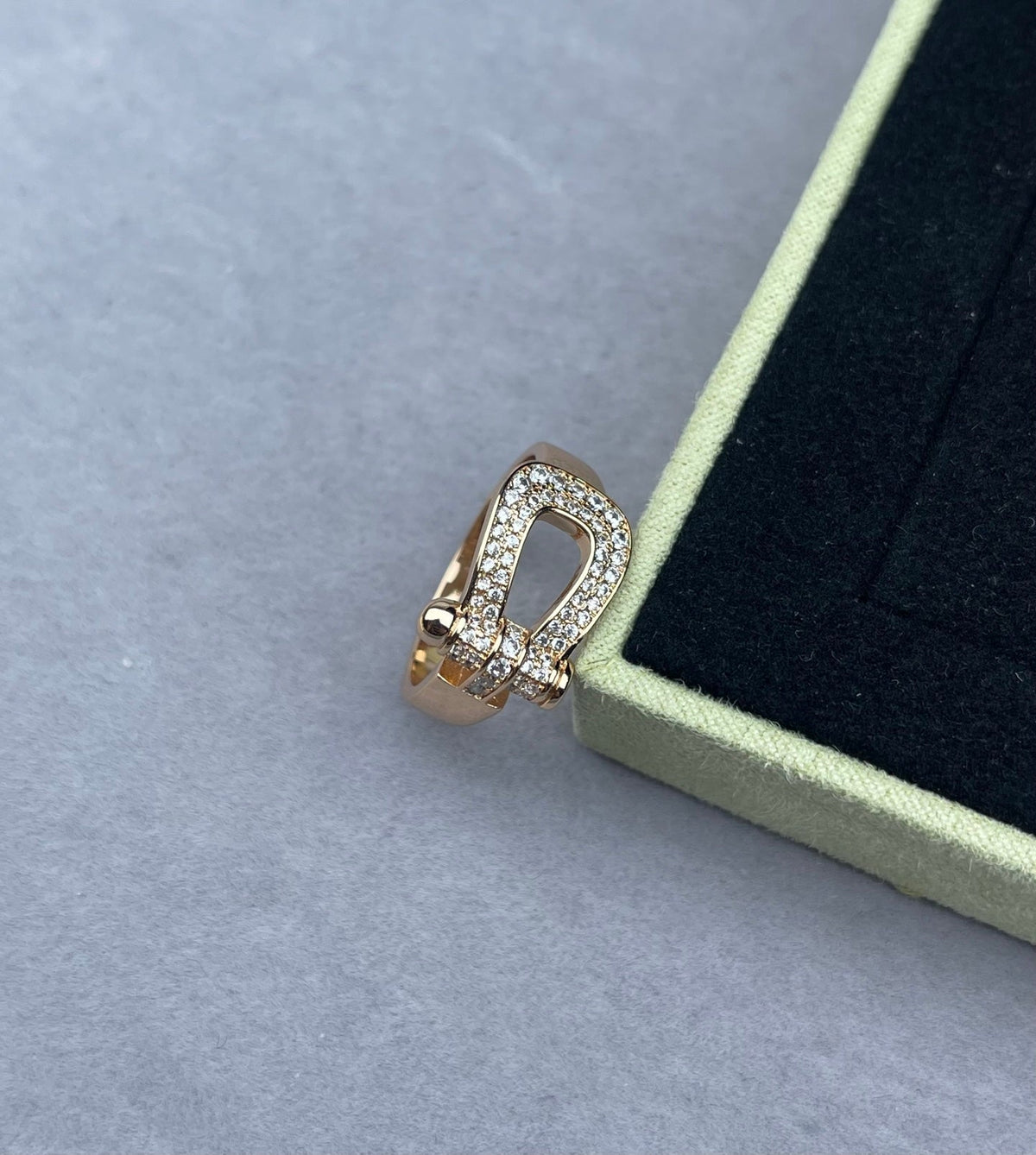 [⭐Lioran]Wide Hoof-Shaped Diamond-Studded Ring
