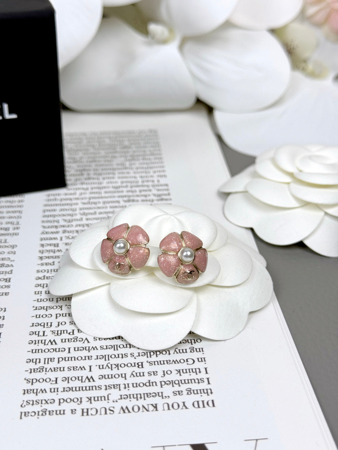 [⭐Lioran]26C Pink Camellia Pearl Enamel Stud Earrings