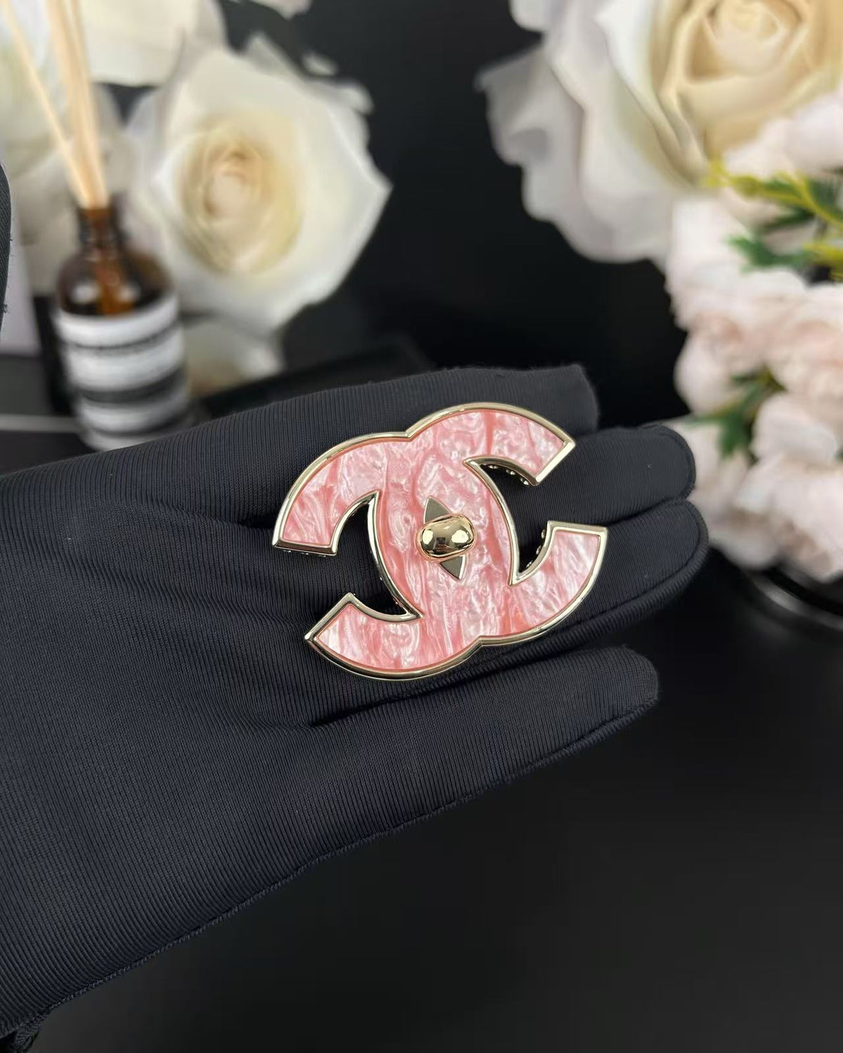 [⭐Lioran]Pink Resin Classic Brooch 5cm