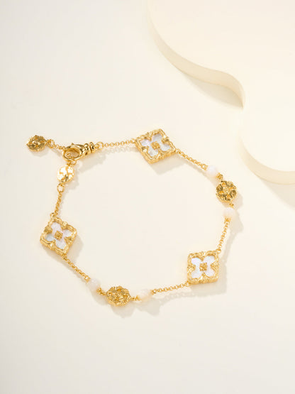 [⭐Lioran]B.C.L ENAMELED Three-Flower Bracelet（Trumpet)