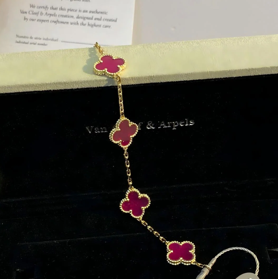 [⭐Lioran]NEW CLOVER 5 MOTIFS PINK ENAMEL BRACELET