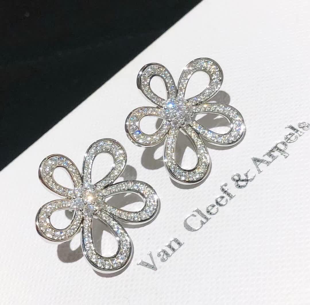 [⭐Lioran]FLOWERLACE EARRINGS FULL DIAMONDS