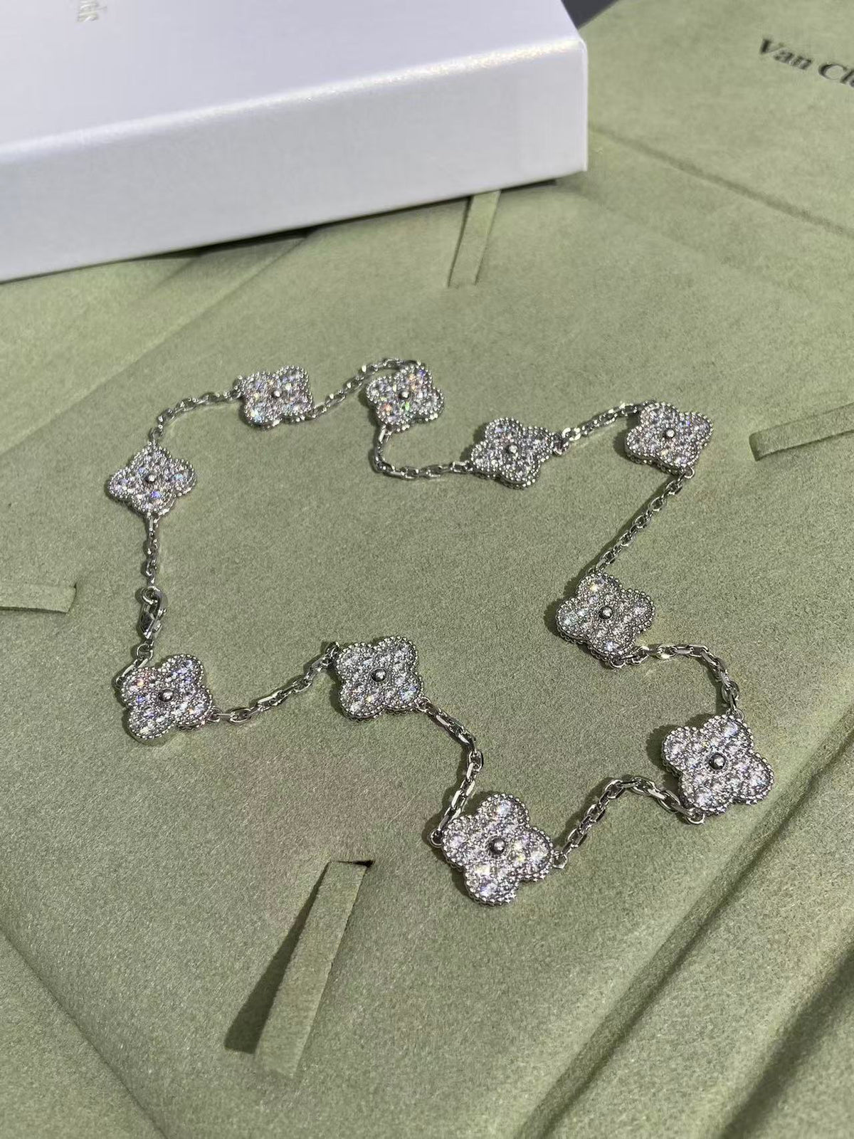 [⭐Lioran]CLOVER 10 MOTIFS  FULL DIAMOND NECKLACE