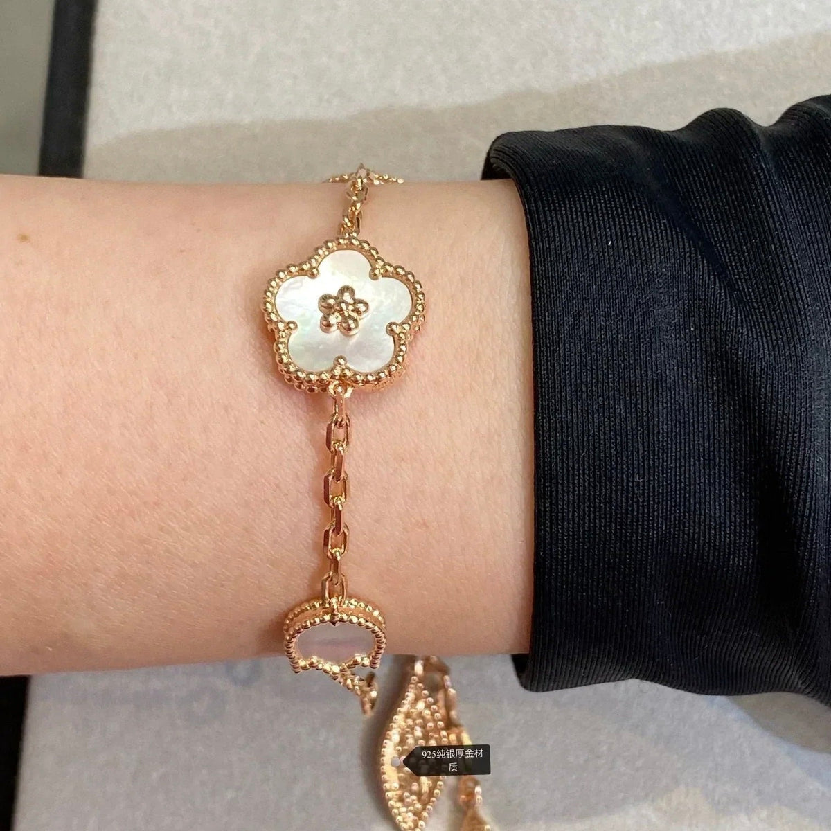 [⭐Lioran]LUCKY SPRING 5 MOTIF BRACELET
