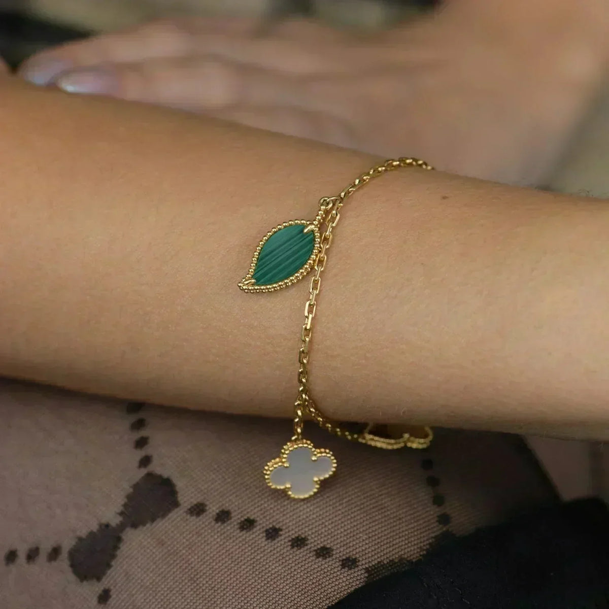[⭐Lioran]LUCKY SPRING 5 MOTIF GOLD BRACELET