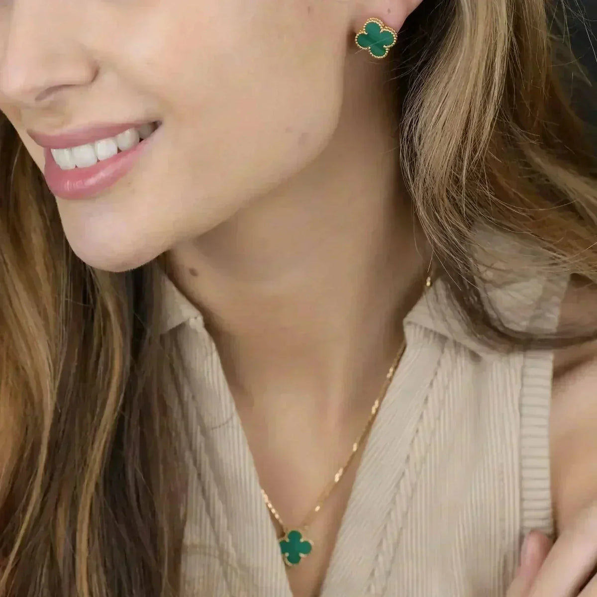 [⭐Lioran]CLOVER MINI 9.5MM MALACHITE  EARRINGS