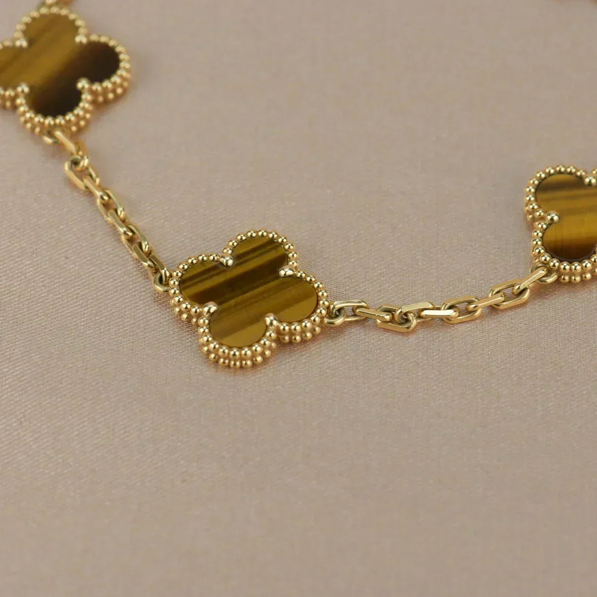 [⭐Lioran] CLOVER 5 MOTIFS TIGER EYE BRACELET COLLECTION