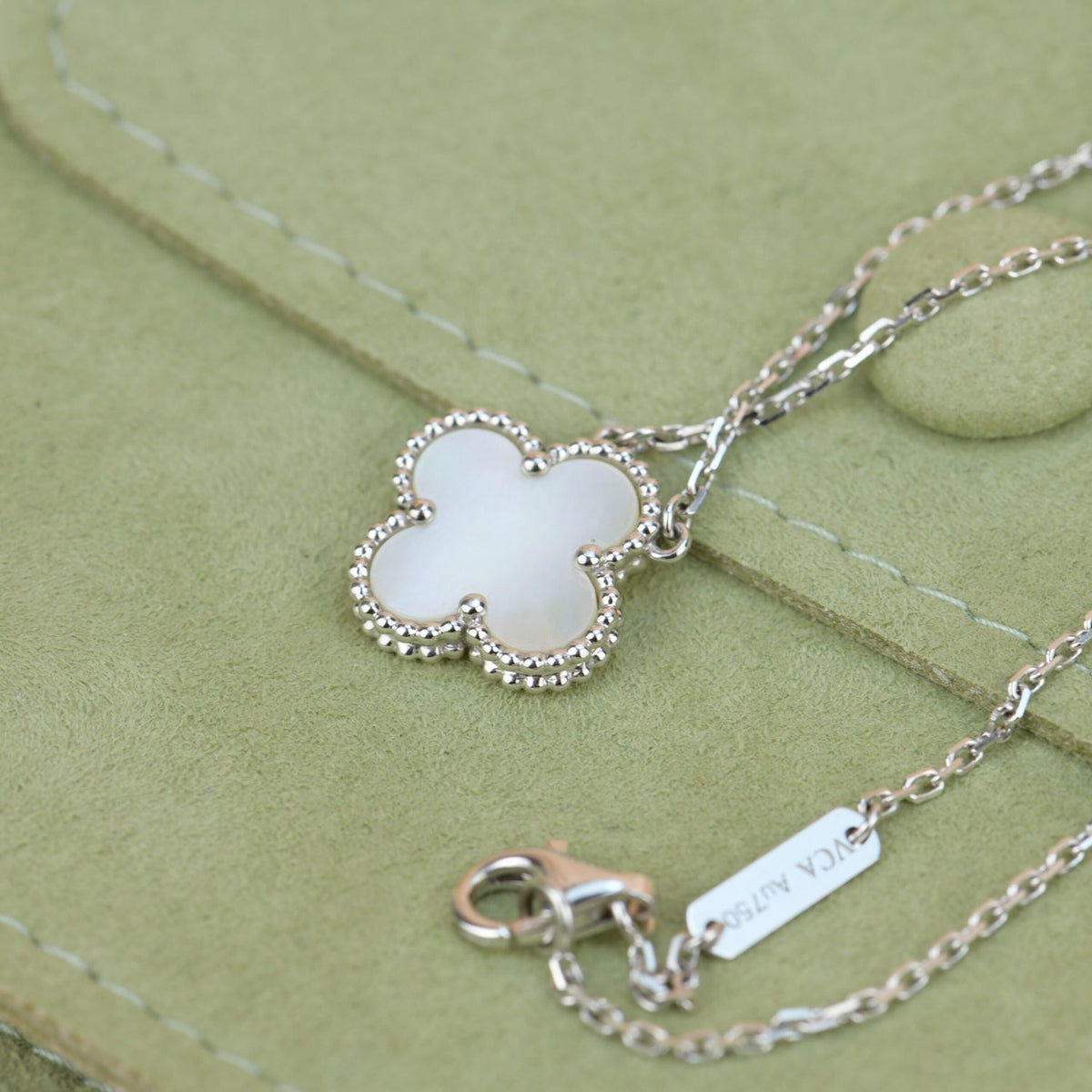 [⭐Lioran]CLOVER  15MM WHITE MOTHER-OF-PEARL SILVER