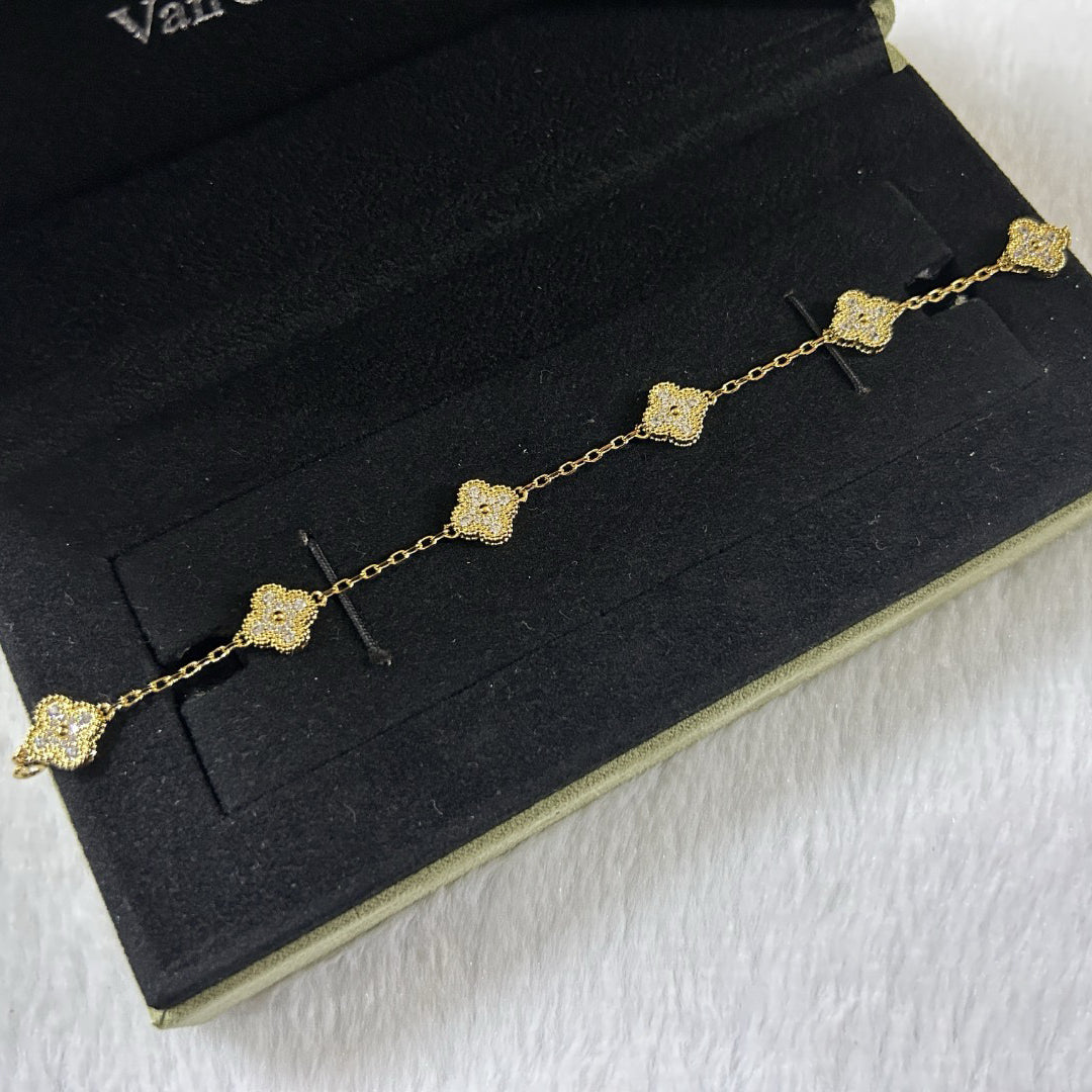 [⭐Lioran]CLOVER 6 MOTIF DIAMOND BRACELET