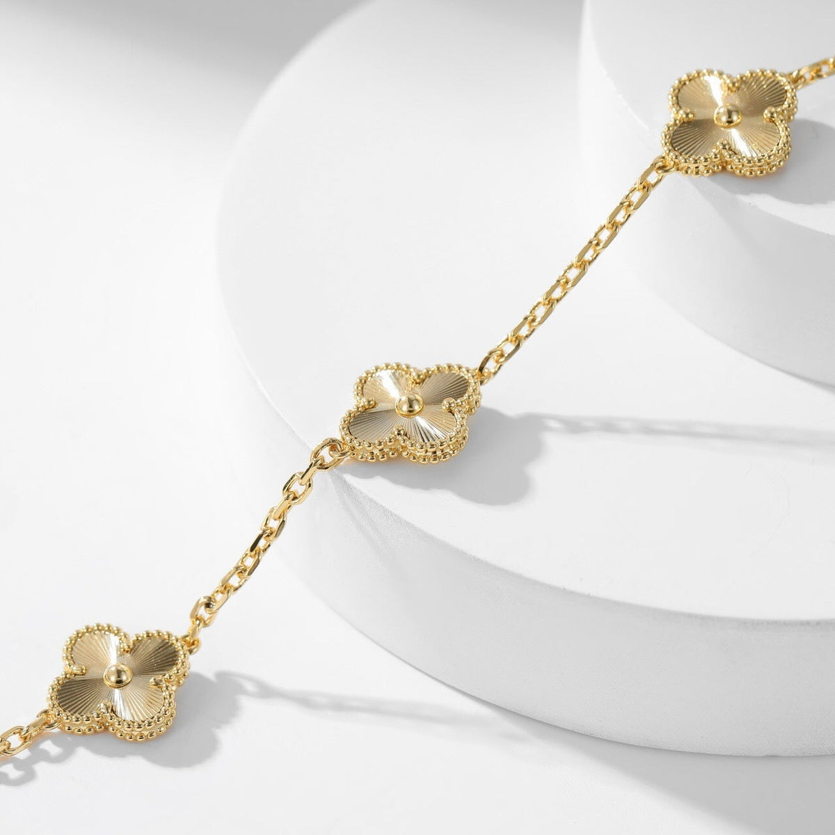 [⭐Lioran]CLOVER 10 MOTIFS LASER NECKLACE