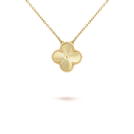 [⭐Lioran]CLOVER 15MM LASER NECKLACE AND BOX