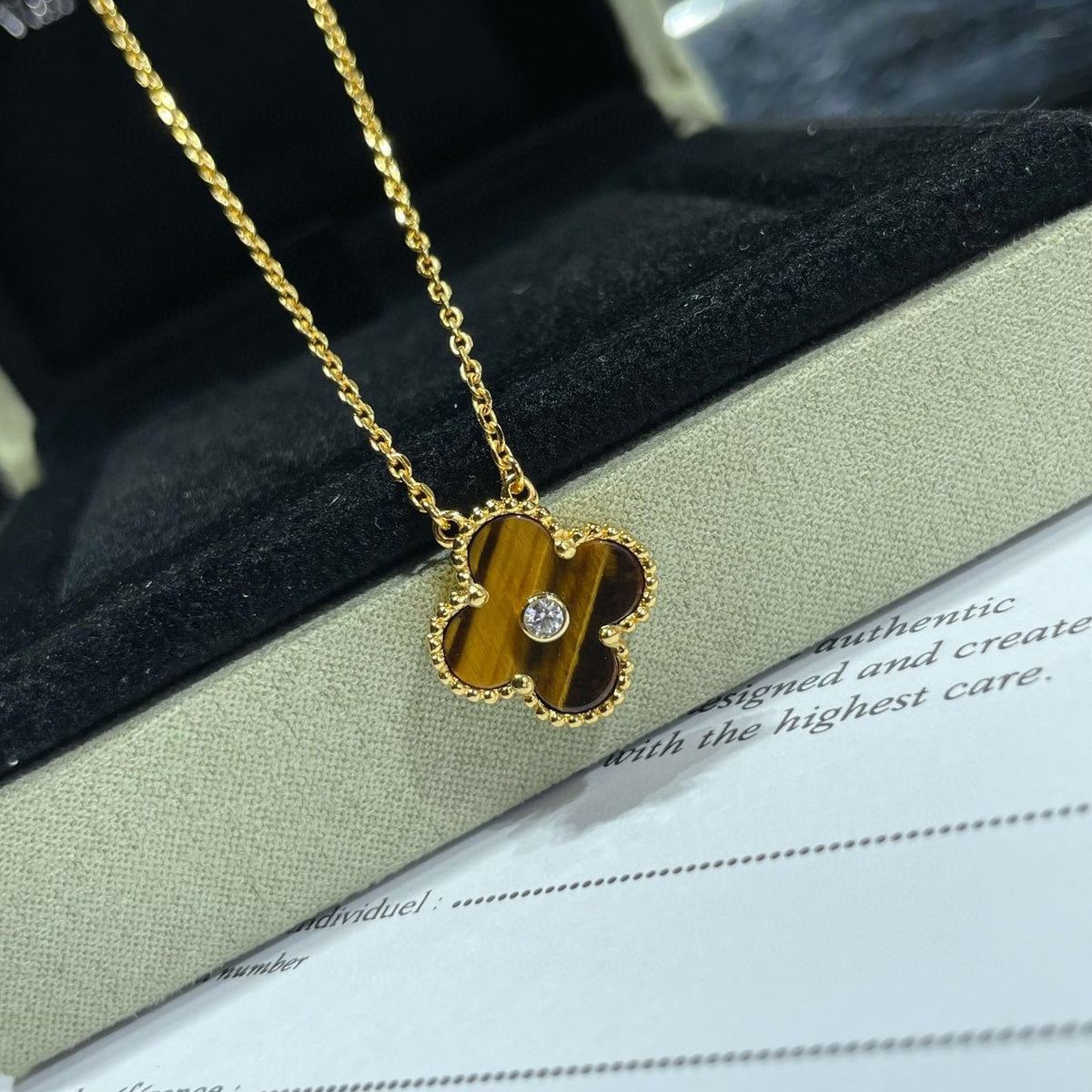 [⭐Lioran]CLOVER 15MM DIAMOND AND YELLOW TIGER'S EYE AGATE necklace