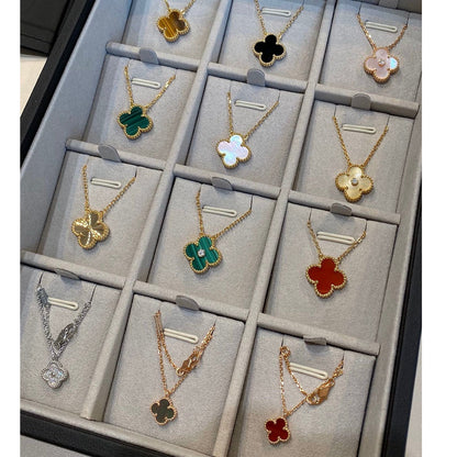 [⭐Lioran]CLOVER 15MM CARNELIAN SINGLE FLOWER NECKLACE