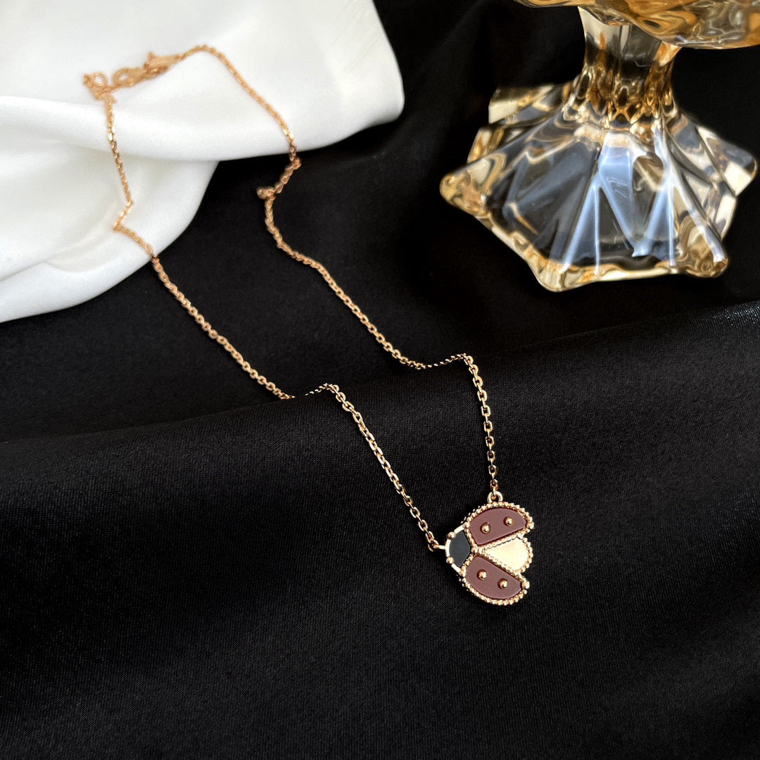 [⭐Lioran]LUCKY  CARNELIANS LADYBUG NECKLACE