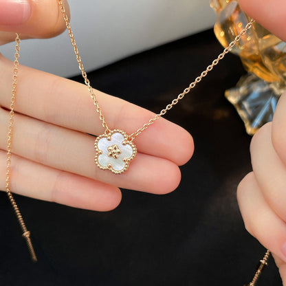 [⭐Lioran]LUCKY  WHITE MOP  PLUM BLOSSOM NECKLACE