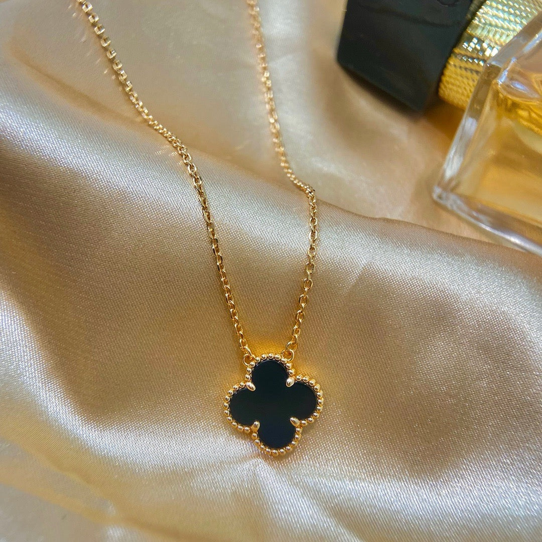 [⭐Lioran]CLOVER 15MM BLACK ONYX SINGLE FLOWER NECKLACE