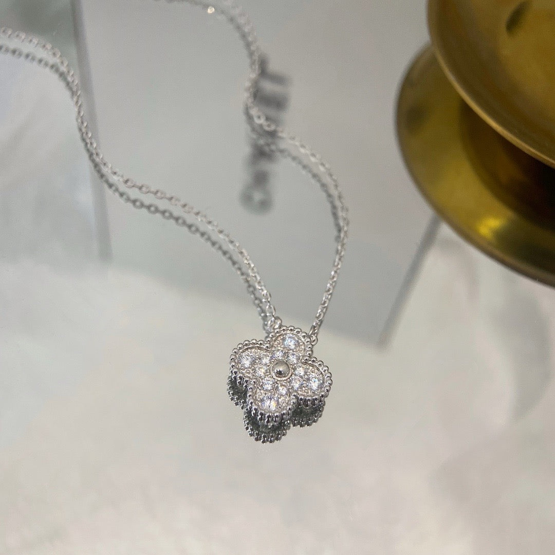 [⭐Lioran]CLOVER 15MM DIAMOND SINGLE FLOWER NECKLACE