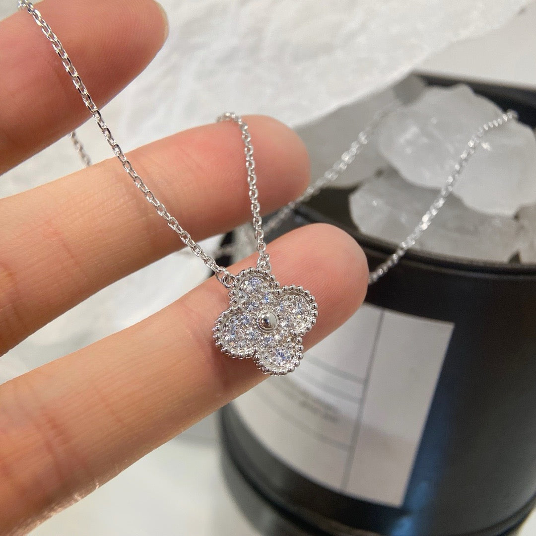 [⭐Lioran]CLOVER 15MM DIAMOND SINGLE FLOWER NECKLACE