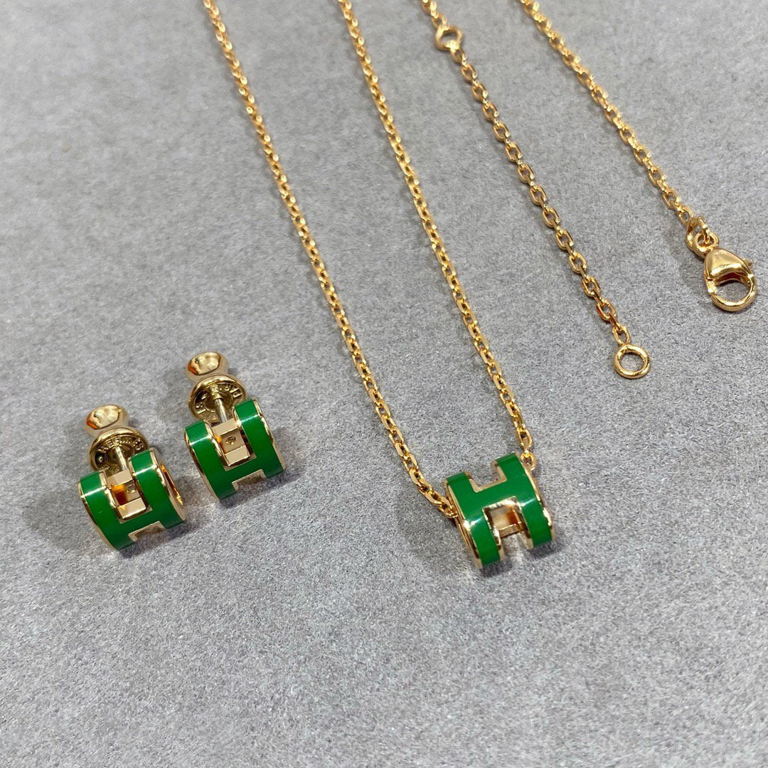 [⭐Lioran]POP H GREEN NECKLACE SILVER AND GOLD