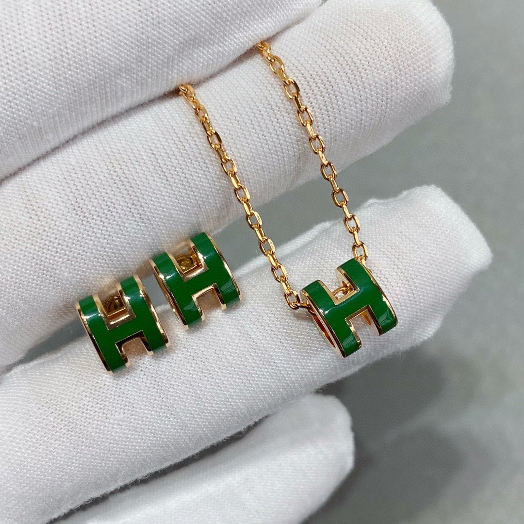 [⭐Lioran]POP H GREEN NECKLACE SILVER AND GOLD