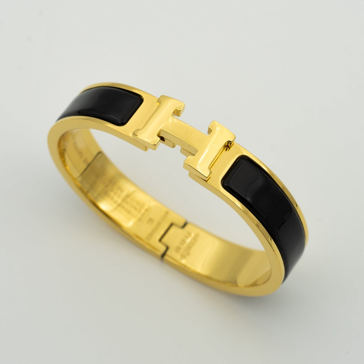 [⭐Lioran]H BLACK BRACELET