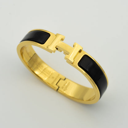 [⭐Lioran]H BLACK BRACELET