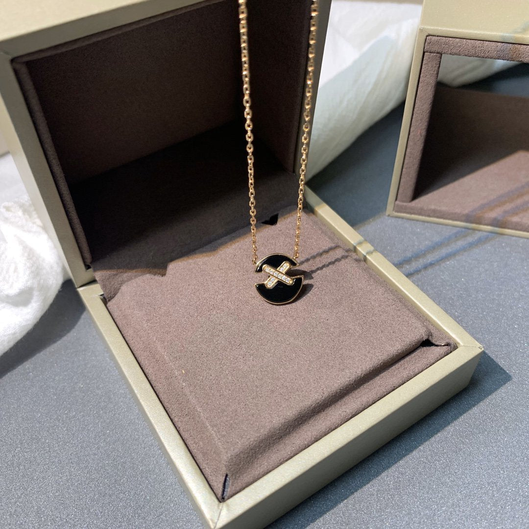 [⭐Lioran]JEUX DE PINK GOLD DIAMOND NECKLACE