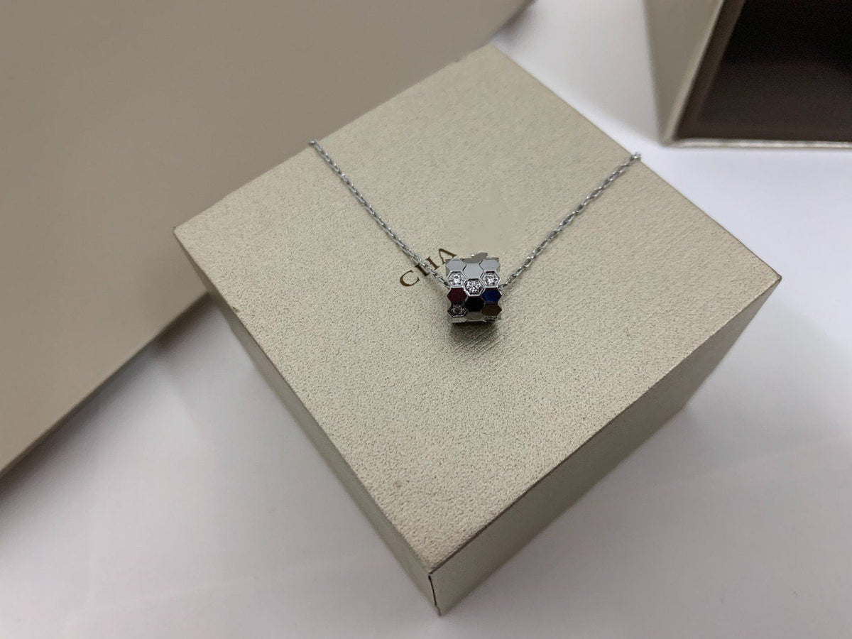 [⭐Lioran]BEE LOVE DIAMOND NECKLACE