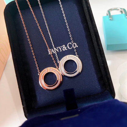 [Lioran]DIAMOND AND MOTHER OF PEARL CIRCLE PENDANT