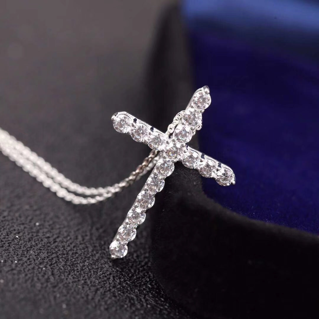 [Lioran]MOISSANITE STONE CROSS PENDANT NECKLACE SIMULATED DIAMOND CROSS CHOKER