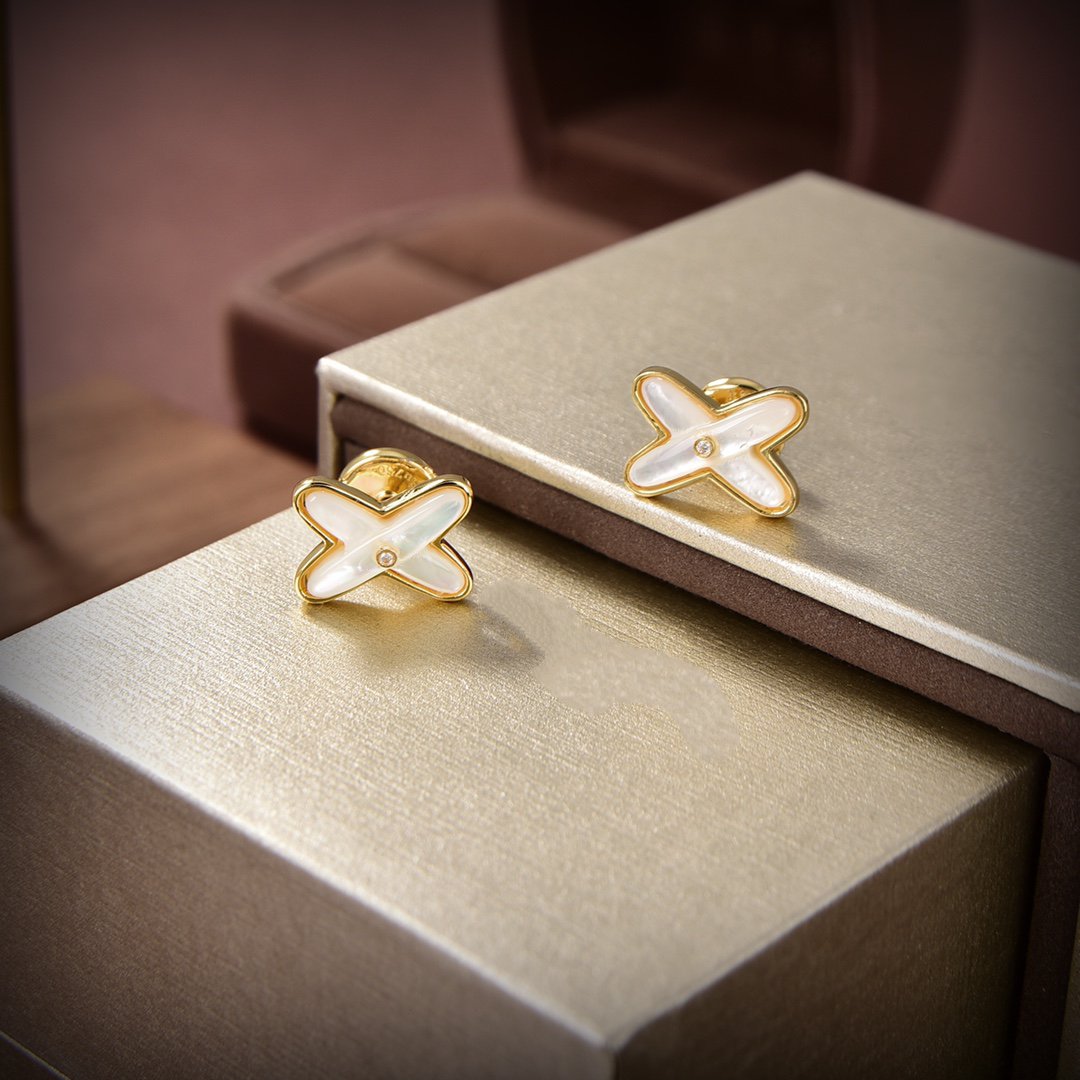 [⭐Lioran]JEUX DE WHITE MOP GOLD DIAMOND EARRINGS