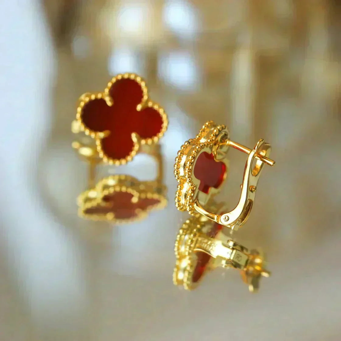 [⭐Lioran]CLOVER MEDIUM 1 MOTIFS CARNELIAN  EARRINGS