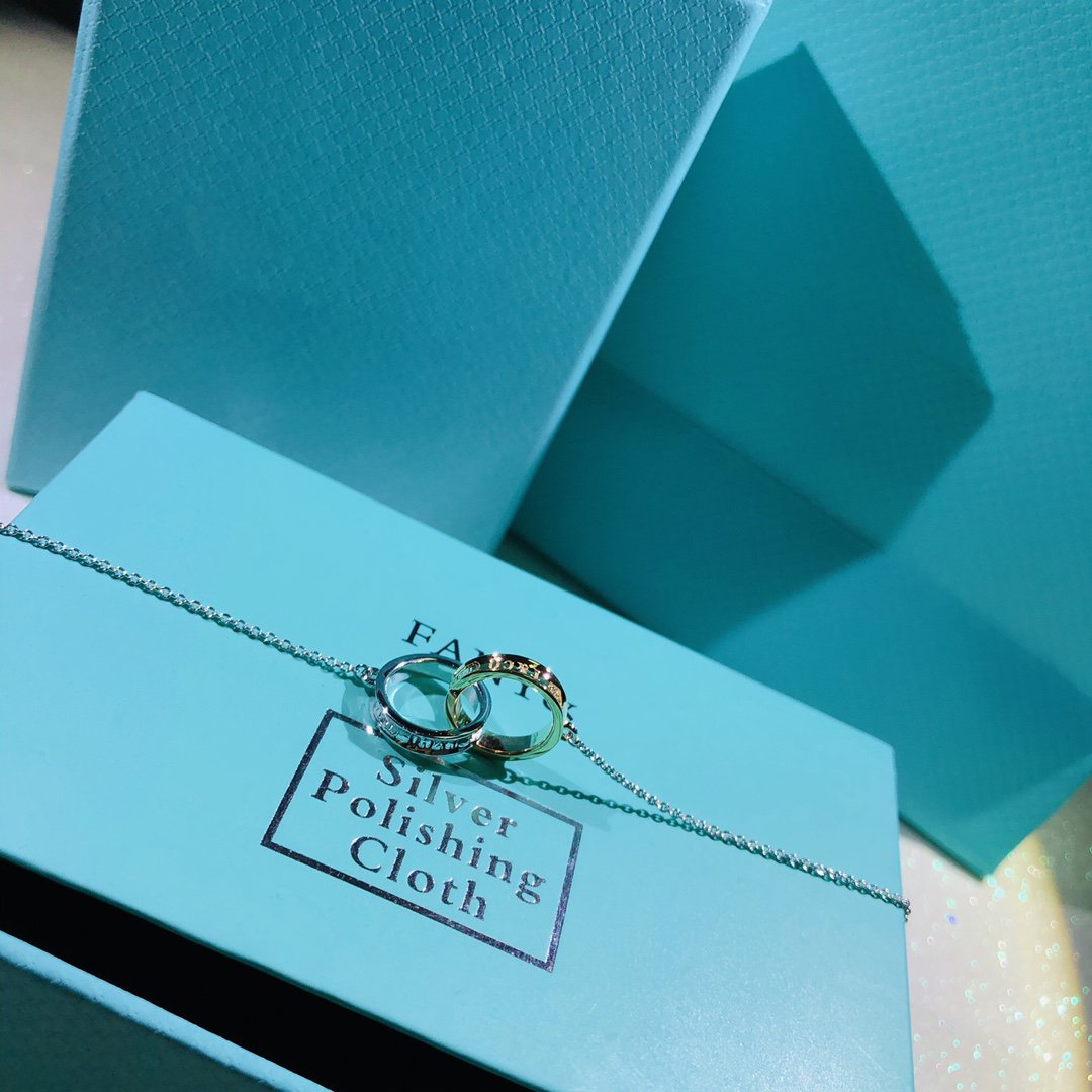 [Lioran]INTERLOCKING CIRCLES PENDANT SMALL NECKLACE