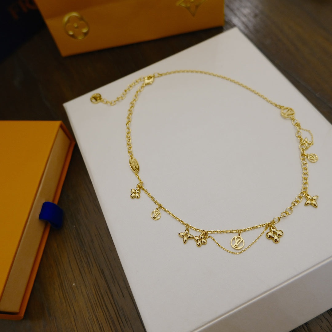 [⭐Lioran]BLOOMING SUPPLE NECKLACE BRASS