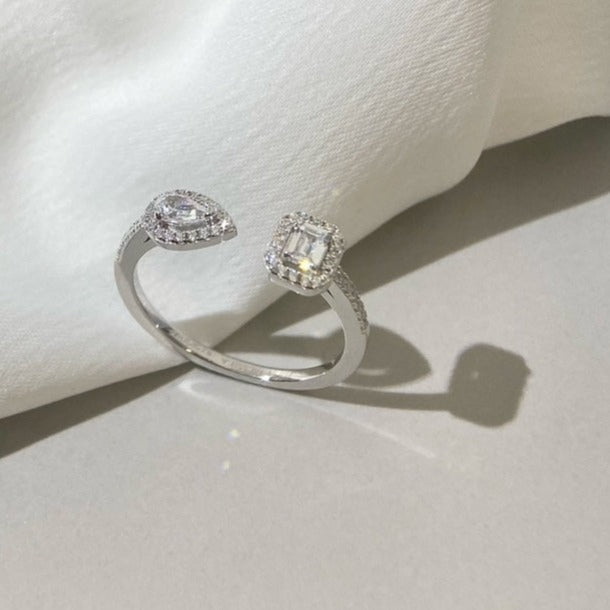 [⭐Lioran]MY TWIN TOI & MOI SILVER DIAMOND RING