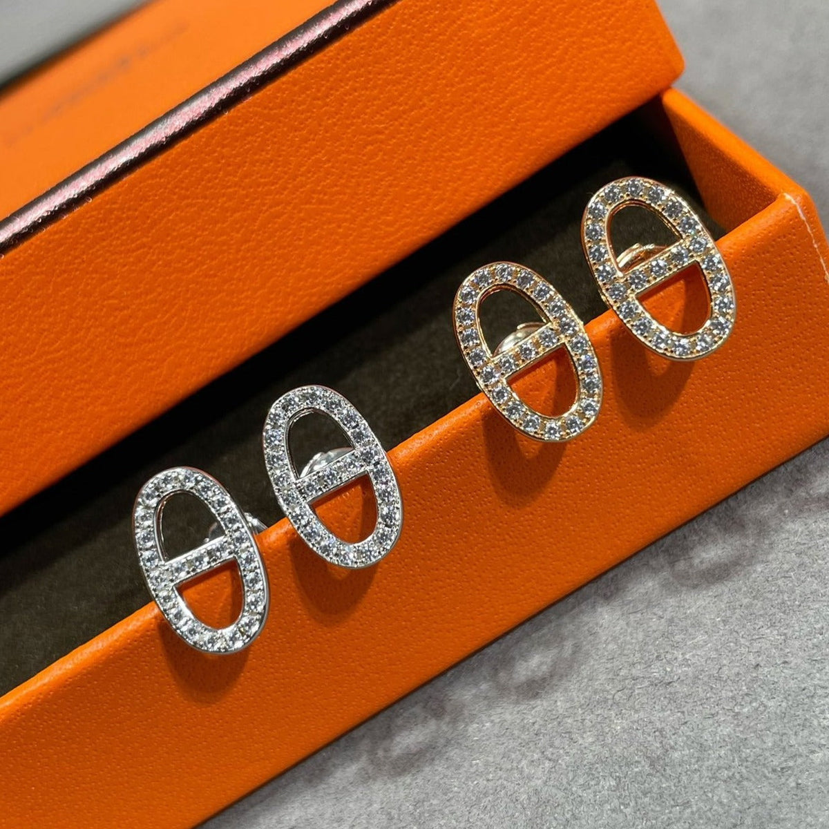 [⭐Lioran]HM FULL DIAMOND PIG NOSE STUD EARRINGS