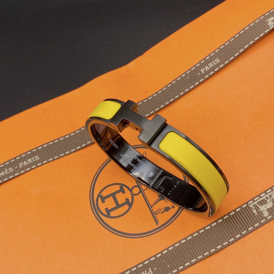 [⭐Lioran]CLIC HM SO BLACK YELLOW BRACELET