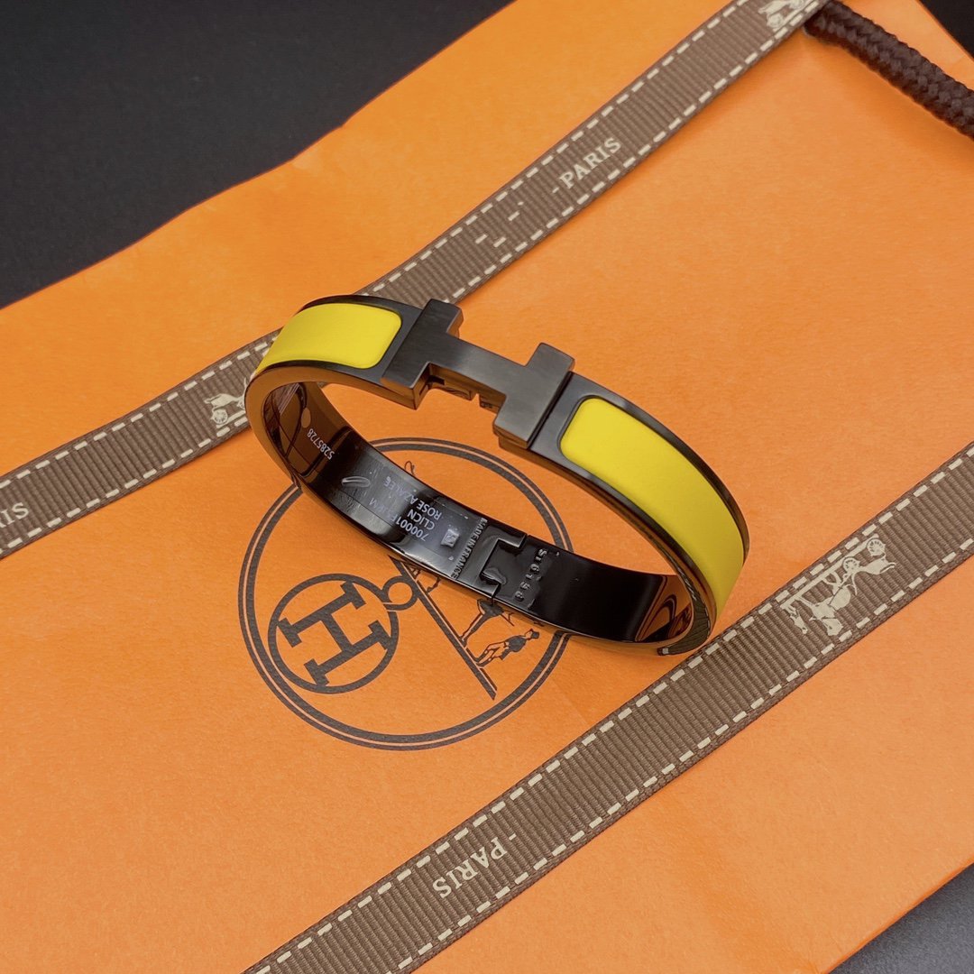 [⭐Lioran]CLIC HM SO BLACK YELLOW BRACELET