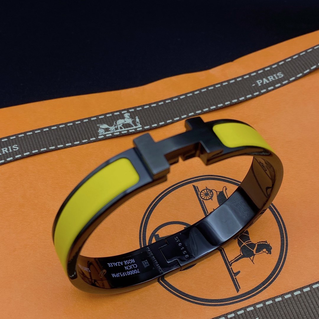 [⭐Lioran]CLIC HM SO BLACK YELLOW BRACELET