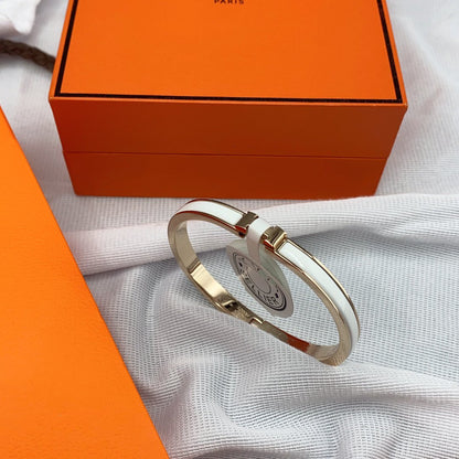 [⭐Lioran]CLASSIC HM CLIC WHITE 8MM ENAMEL BRACELET