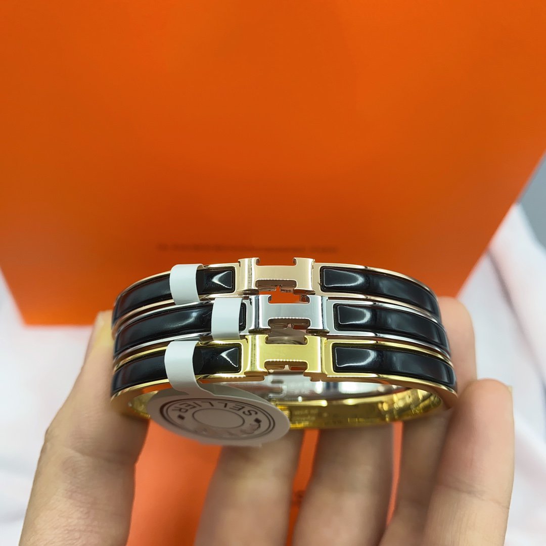 [⭐Lioran]CLASSIC HM CLIC BLACK 8MM ENAMEL BRACELET