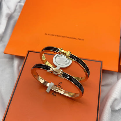 [⭐Lioran]CLASSIC HM CLIC BLACK 8MM ENAMEL BRACELET