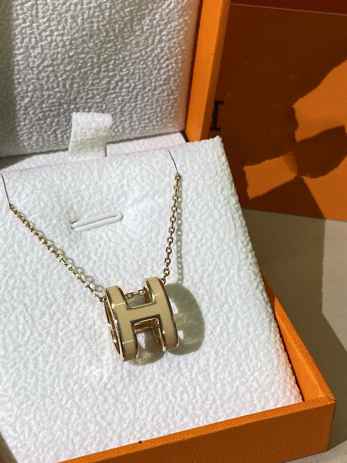 [⭐Lioran]HM CLIC YELLOW ENAMEL GOLD NECKLACE