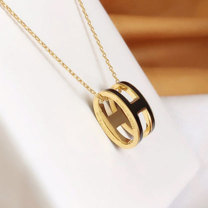 [⭐Lioran]HM CLIC BLACK ENAMEL GOLD NECKLACE