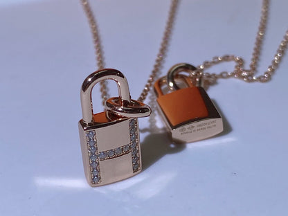 [⭐Lioran]HM ADVANCED NICHE LOCK HEAD NECKLACE DIAMONDS