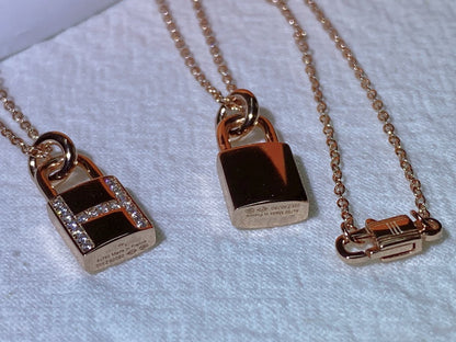 [⭐Lioran]HM ADVANCED NICHE LOCK HEAD NECKLACE DIAMONDS