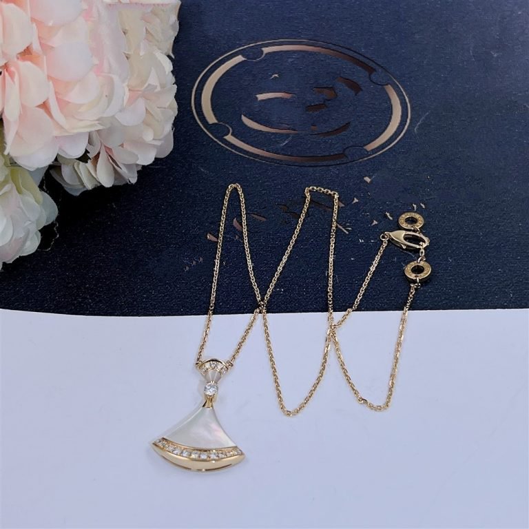 [⭐Lioran]DREAM NECKLACE MOP GOLD DIAMOND