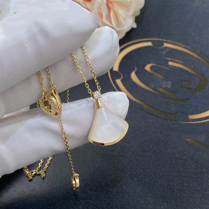 [⭐Lioran]DREAM NECKLACE WHITE MOP GOLD 1 DIAMOND
